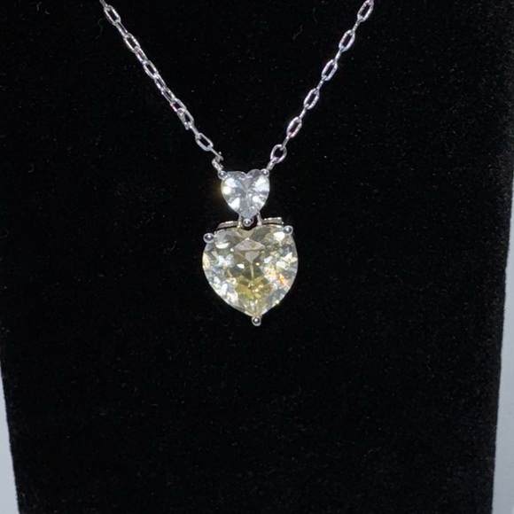 14k 3.5ct Canary Heart Necklace - Picture 7 of 11